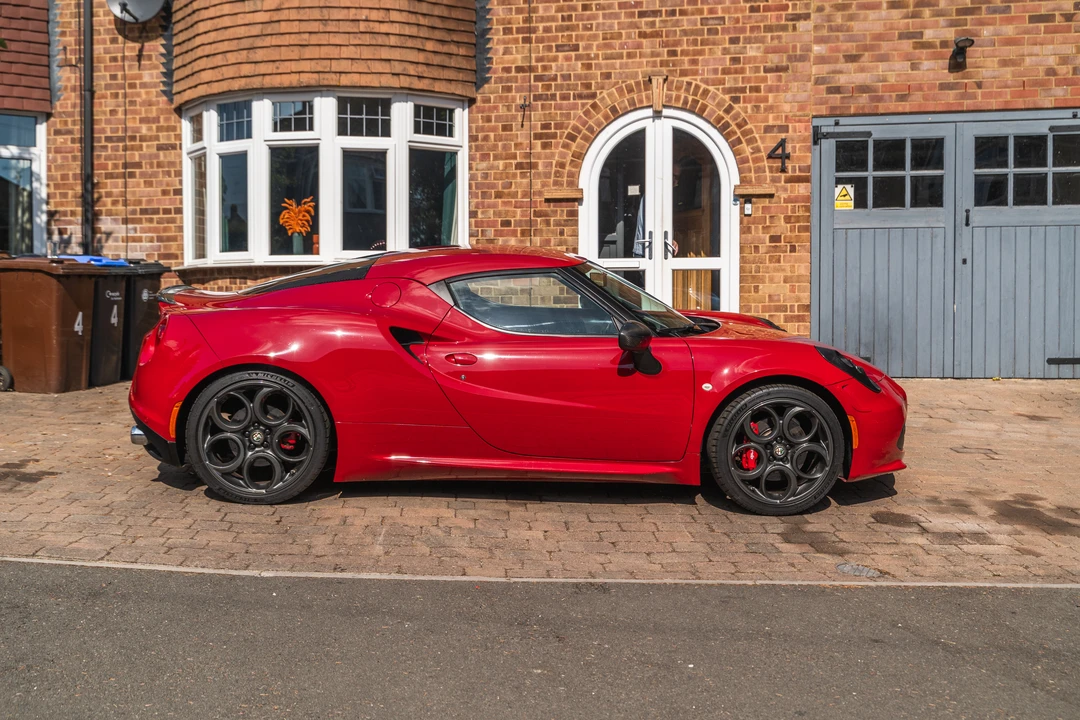 2014 Alfa Romeo 4C Coupe - Image 4 of 31
