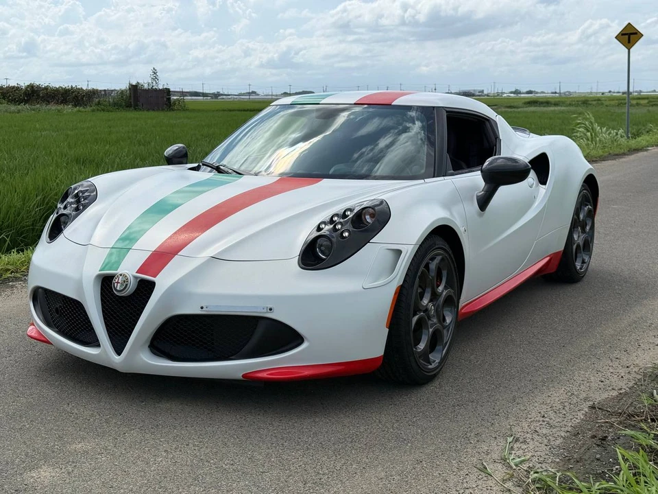 2014 Alfa Romeo 4C Coupe - Image 3 of 31