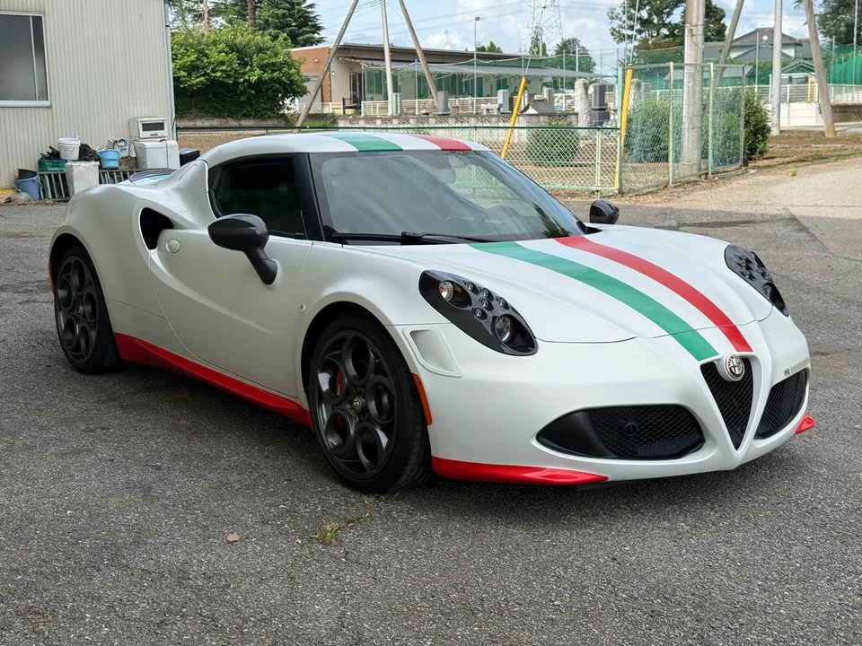 2014 Alfa Romeo 4C Coupe - Image 7 of 31