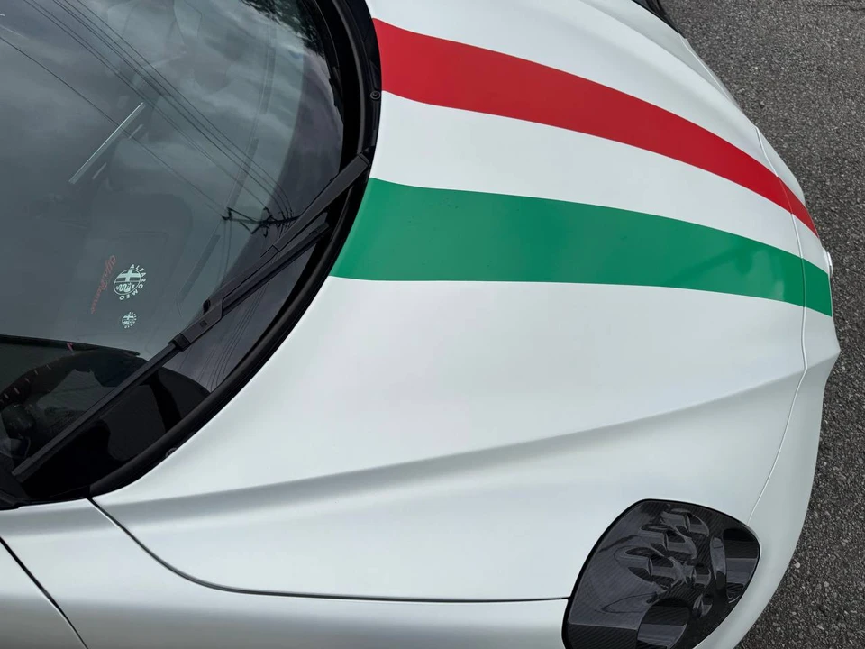 2014 Alfa Romeo 4C Coupe - Image 18 of 31
