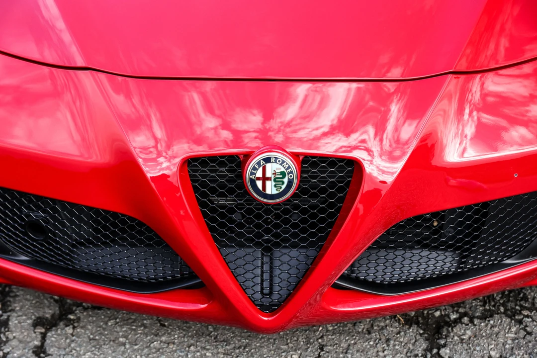 2014 Alfa Romeo 4C Coupe - Image 31 of 31