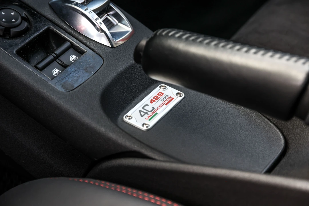 2014 Alfa Romeo 4C Coupe - Image 18 of 31