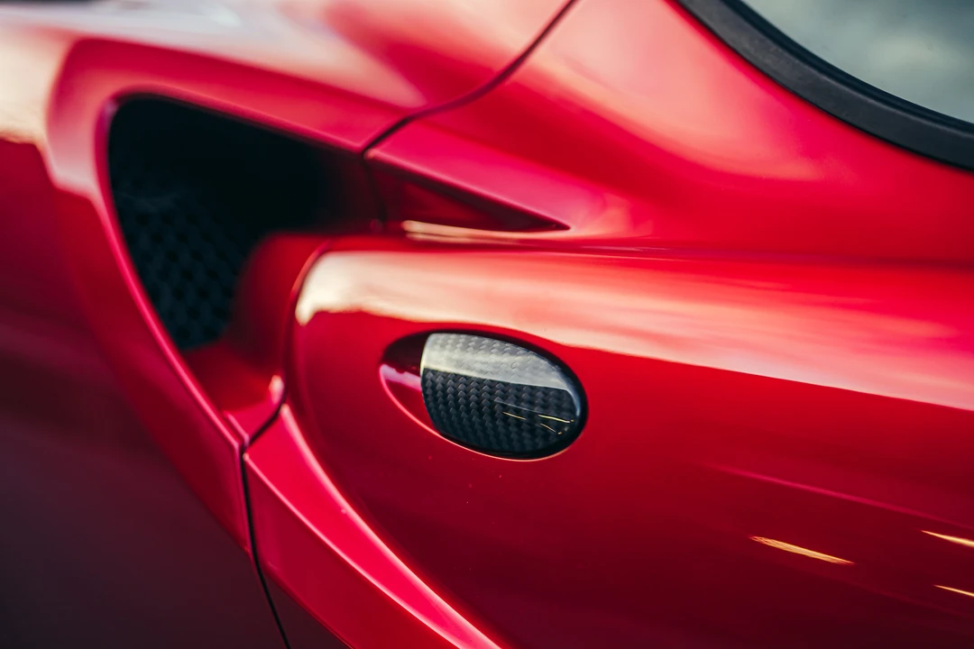 2014 Alfa Romeo 4C Coupe - Image 28 of 31