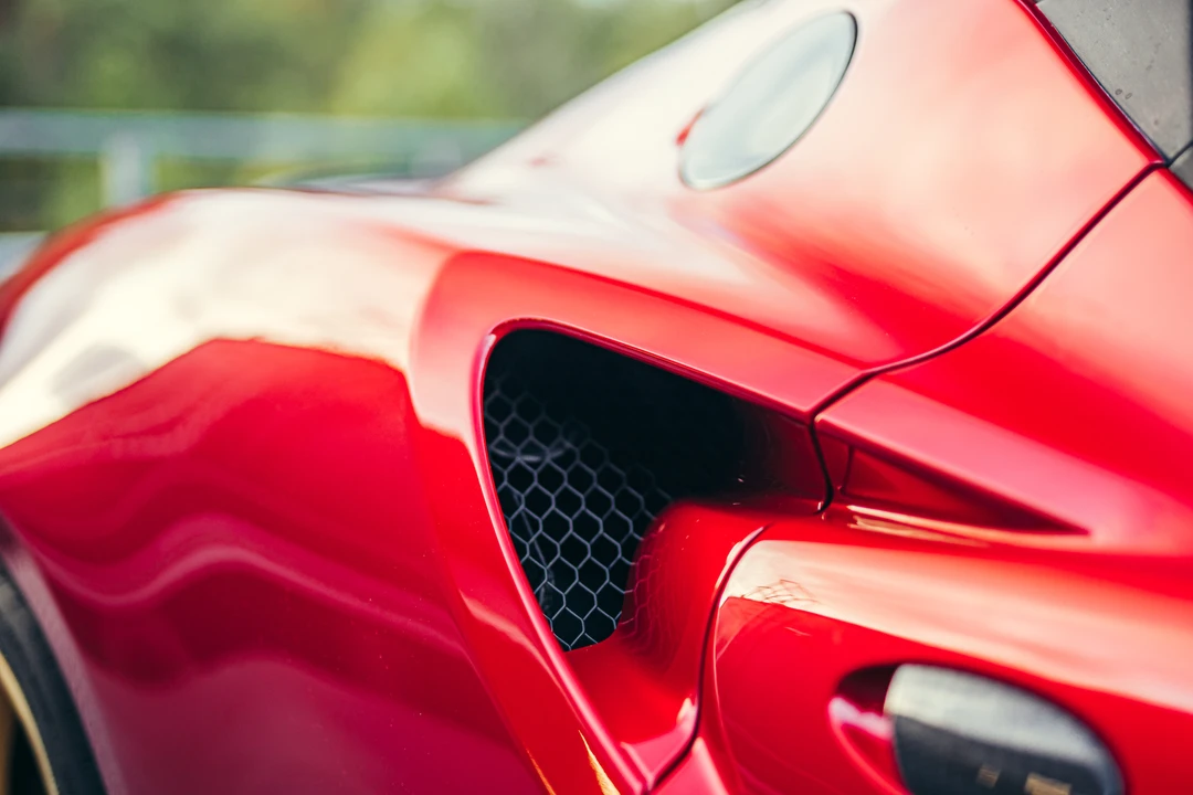 2014 Alfa Romeo 4C Coupe - Image 29 of 31