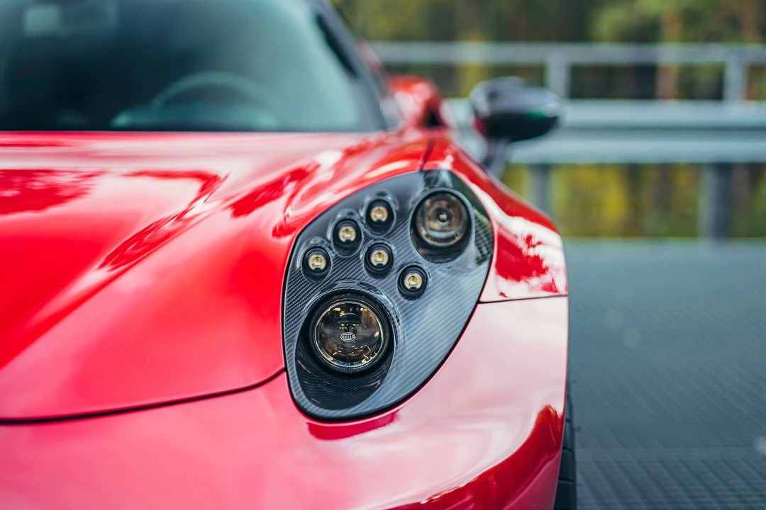 2014 Alfa Romeo 4C Coupe - Image 16 of 31