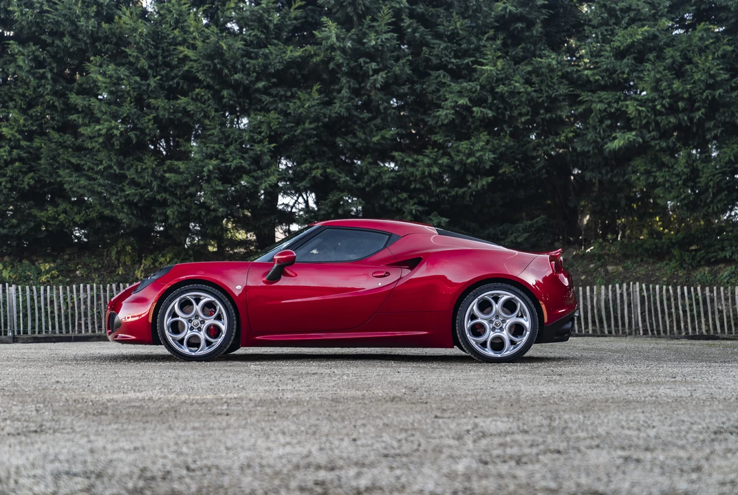 2014 Alfa Romeo 4C Coupe - Image 4 of 31