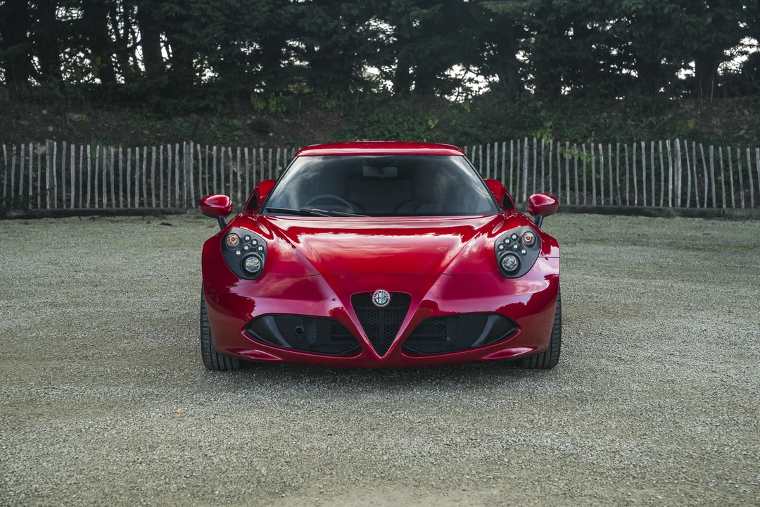 2014 Alfa Romeo 4C Coupe - Image 2 of 31