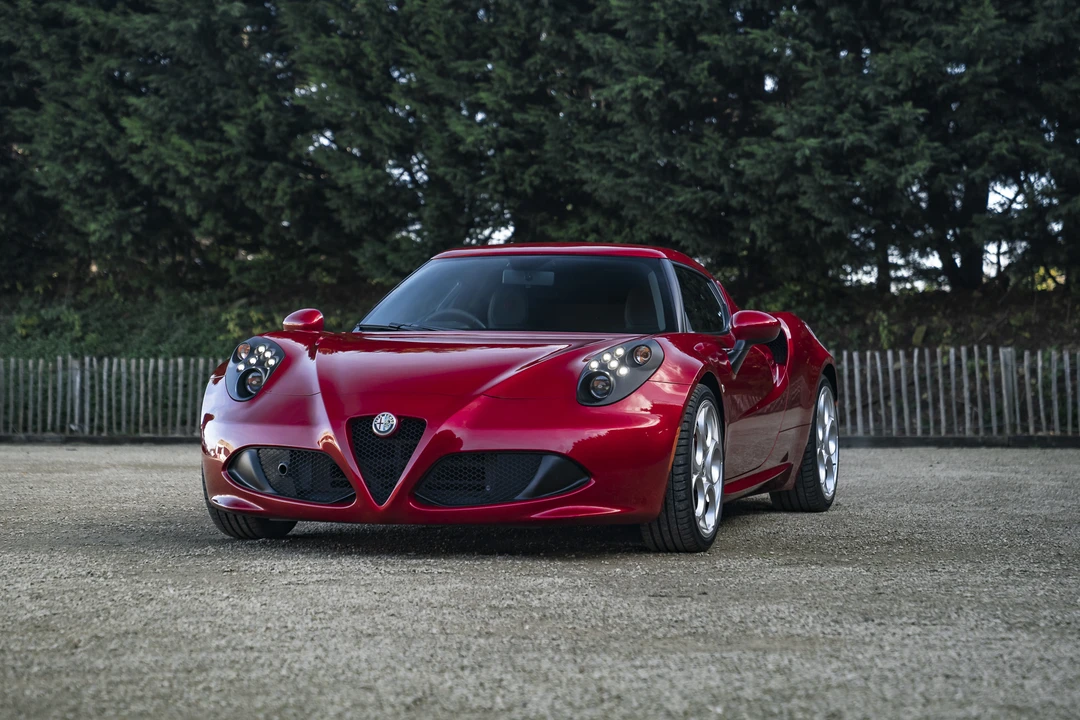 2014 Alfa Romeo 4C Coupe - Image 11 of 31