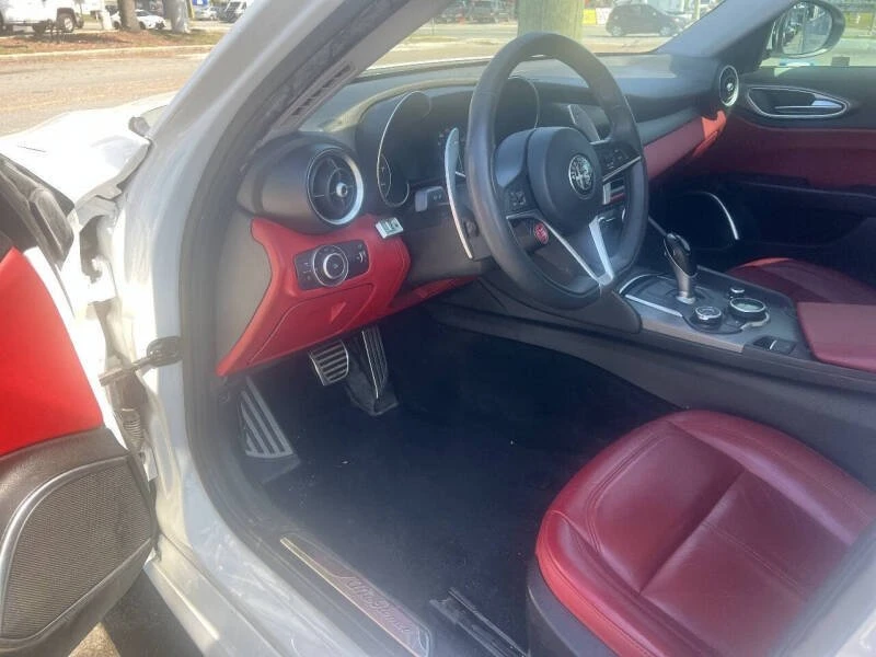 2014 Alfa Romeo Giulia - Image 2 of 3