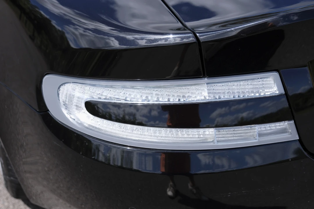 2014 Aston Martin DB9 - Image 12 of 31