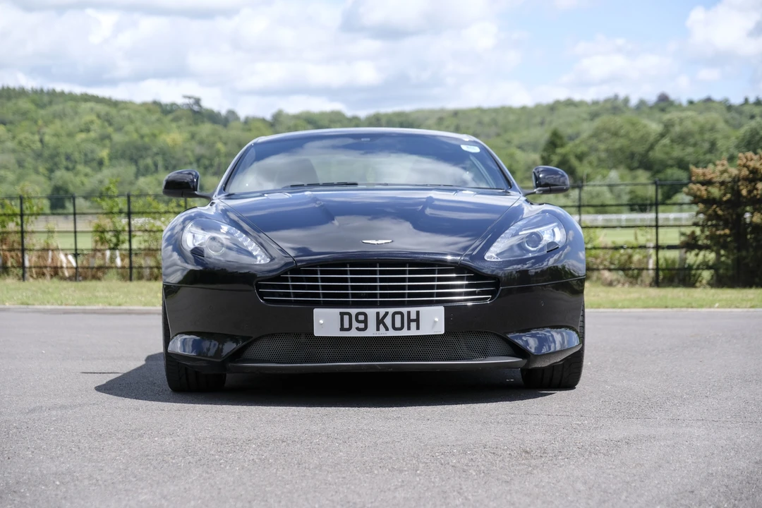 2014 Aston Martin DB9 - Image 2 of 31