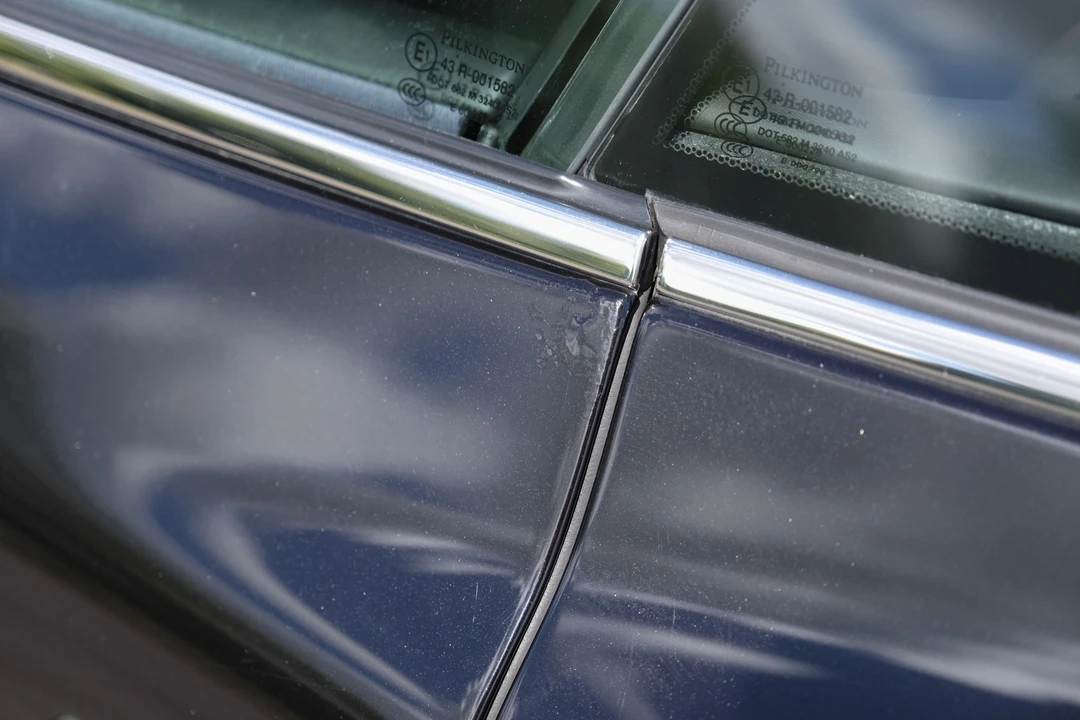 2014 Aston Martin DB9 - Image 24 of 31