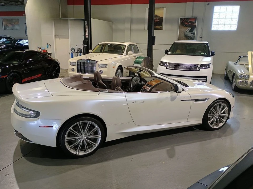 2014 Aston Martin DB9 - Image 10 of 12