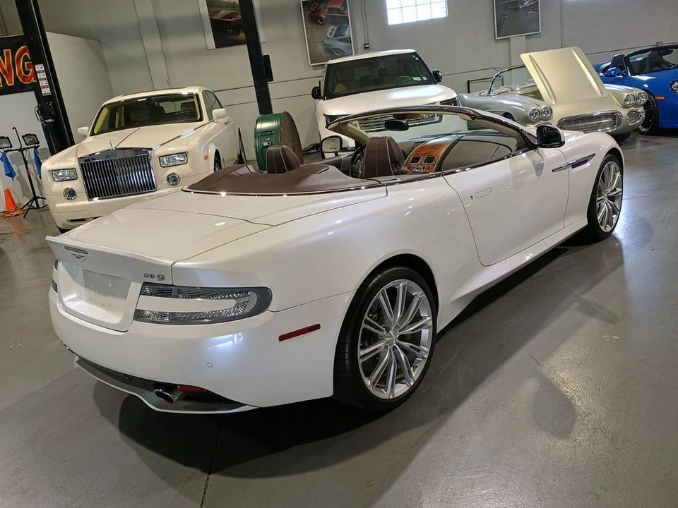 2014 Aston Martin DB9 - Image 8 of 12
