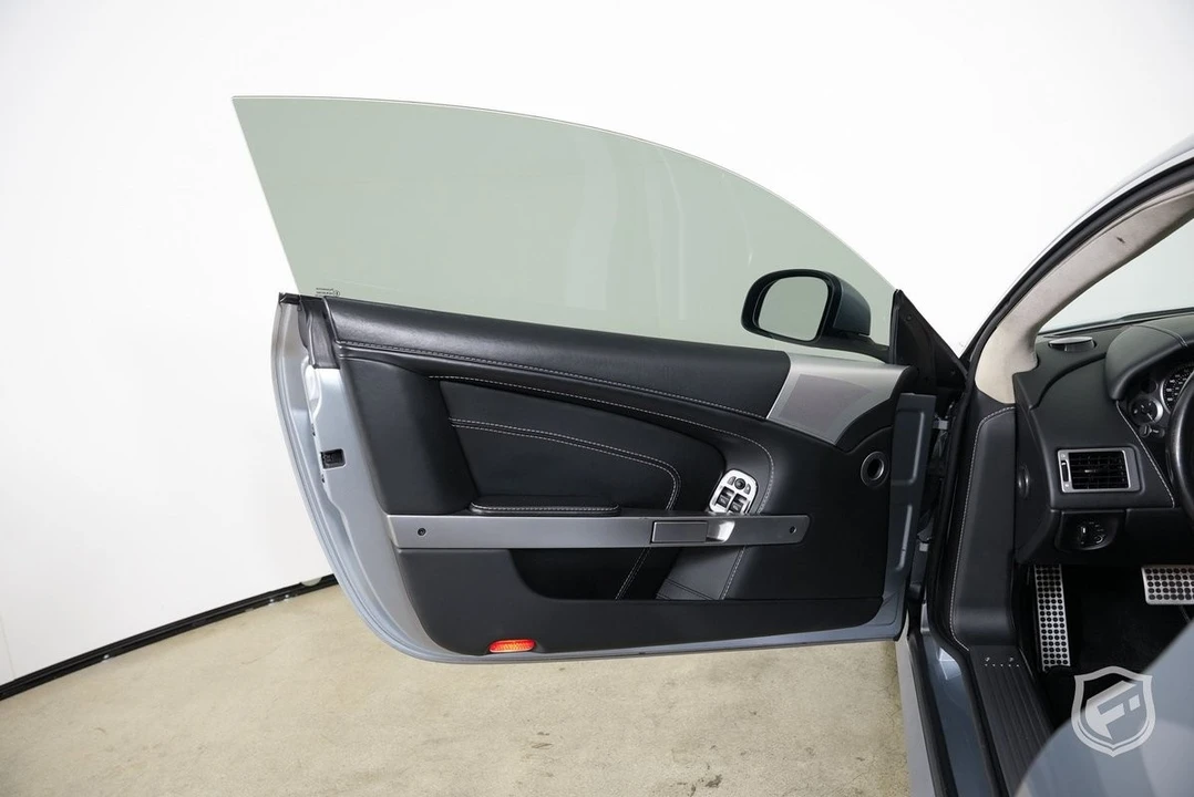2014 Aston Martin DB9 - Image 13 of 21