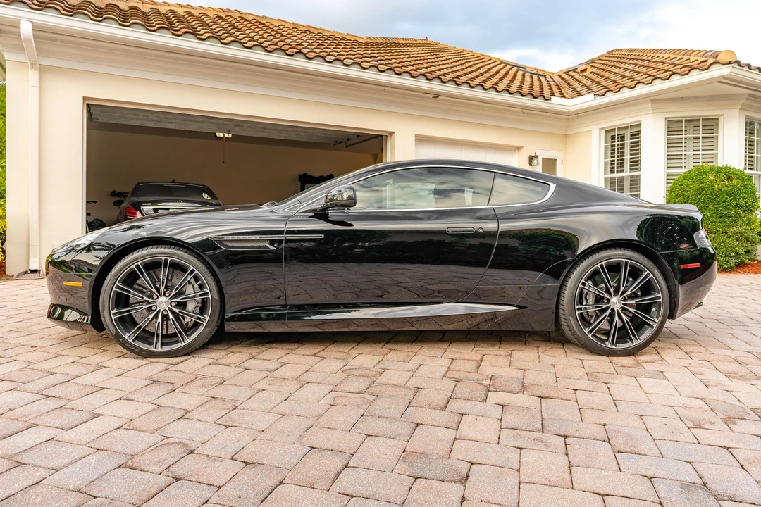 2014 Aston Martin DB9 - Image 6 of 31