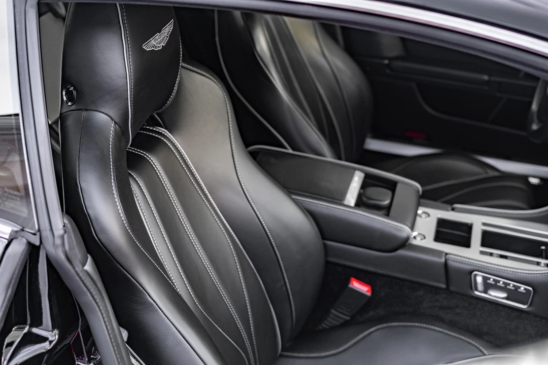 2014 Aston Martin DB9 - Image 25 of 31