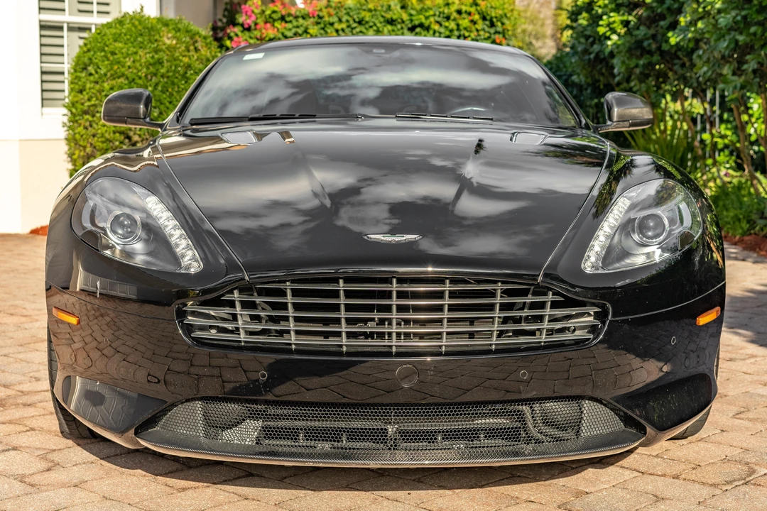 2014 Aston Martin DB9 - Image 2 of 31