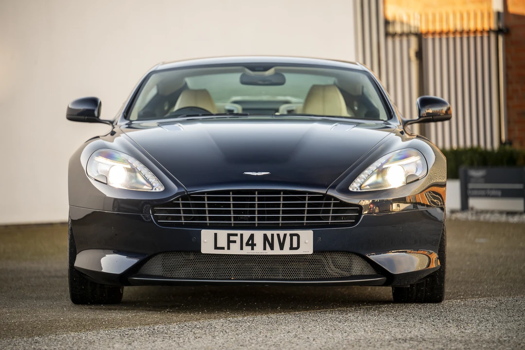 2014 Aston Martin DB9 - Image 2 of 31