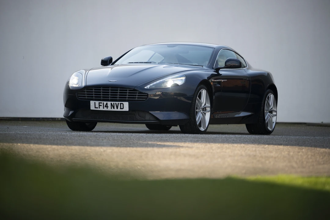 2014 Aston Martin DB9 - Image 11 of 31
