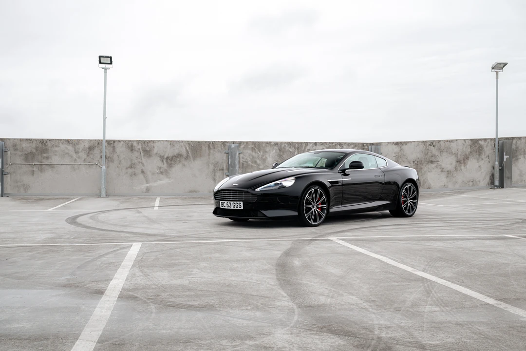 2014 Aston Martin DB9 - Image 9 of 31