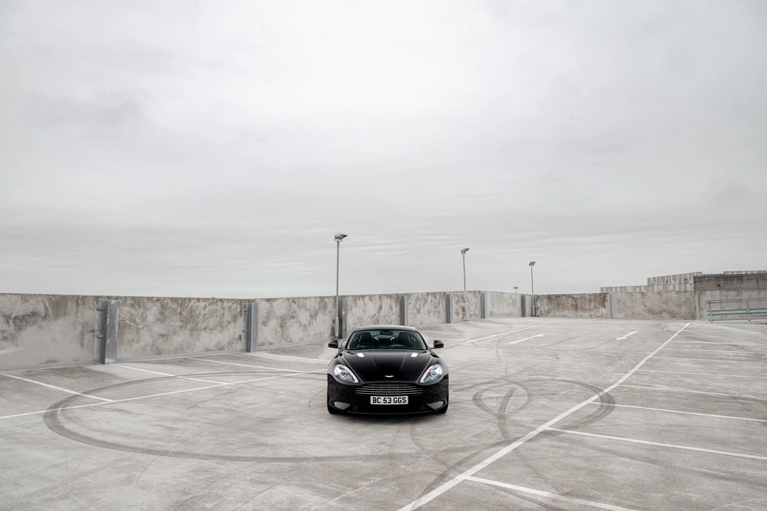 2014 Aston Martin DB9 - Image 11 of 31