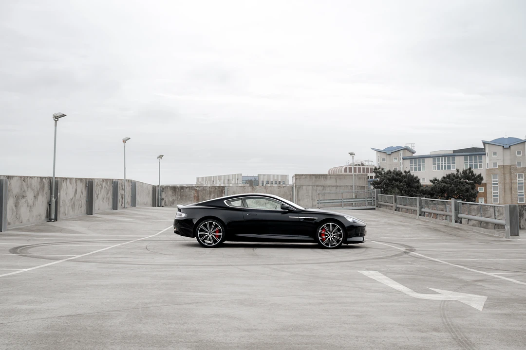 2014 Aston Martin DB9 - Image 12 of 31