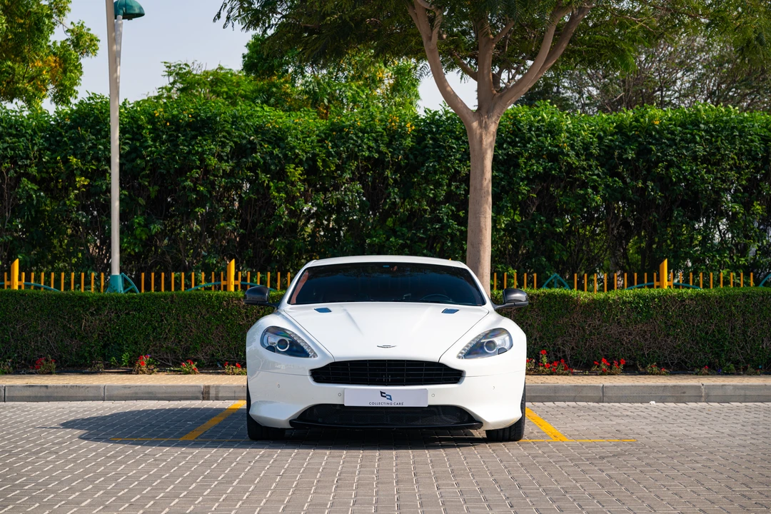 2014 Aston Martin DB9 - Image 2 of 31