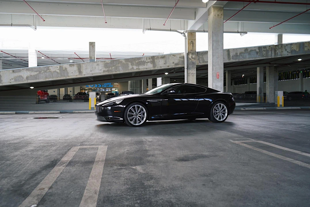 2014 Aston Martin DB9 - Image 3 of 31