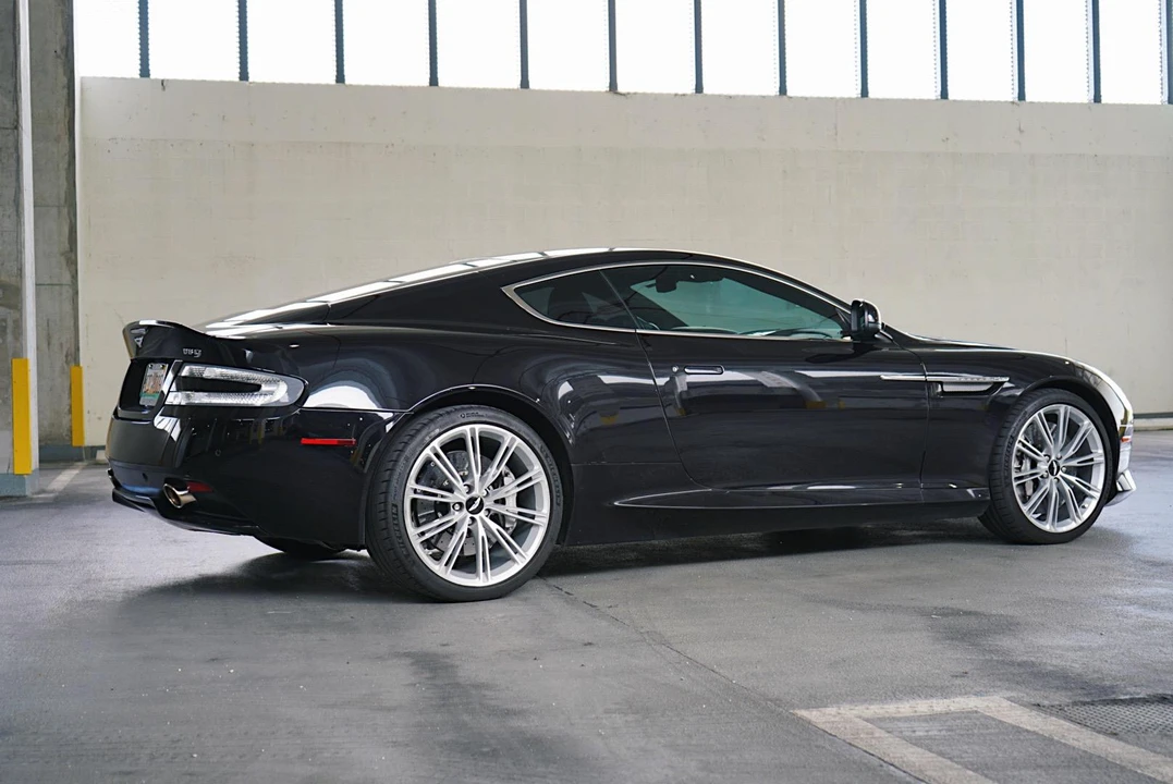 2014 Aston Martin DB9 - Image 24 of 31