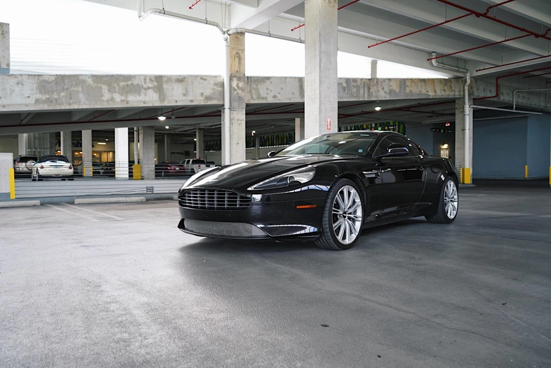 2014 Aston Martin DB9 - Image 2 of 31
