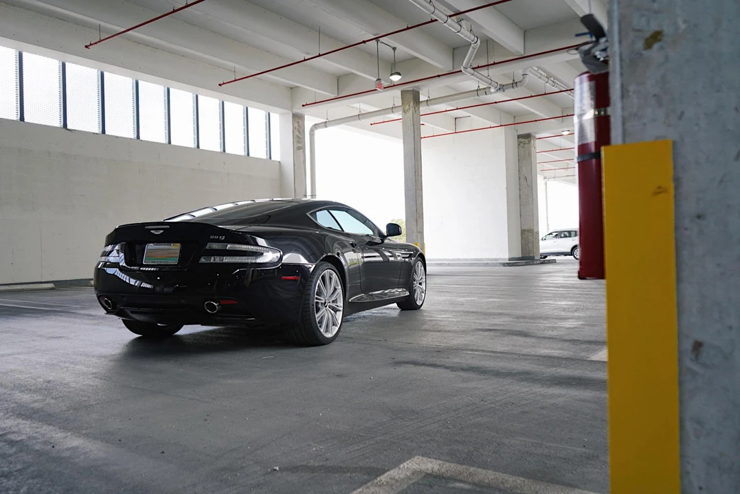 2014 Aston Martin DB9 - Image 9 of 31
