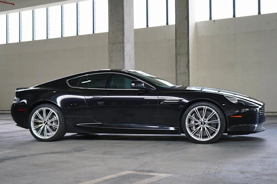 2014 Aston Martin DB9 - Image 25 of 31