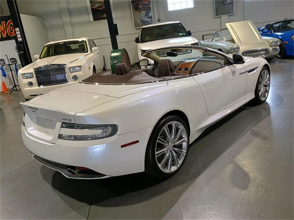 2014 Aston Martin DB9 - Image 7 of 31
