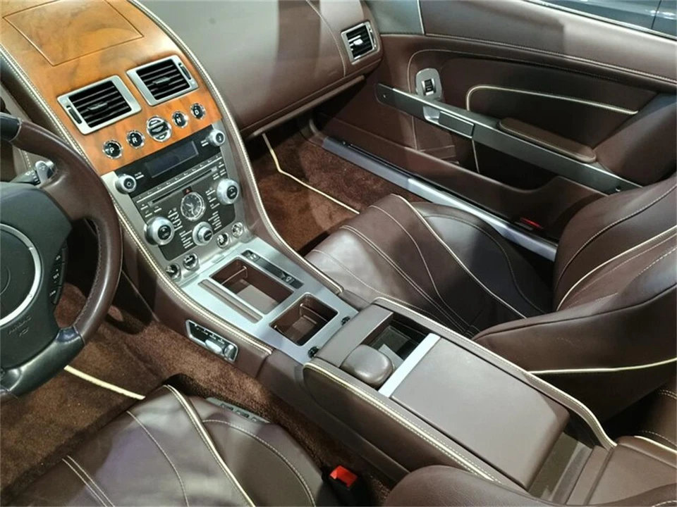 2014 Aston Martin DB9 - Image 25 of 31