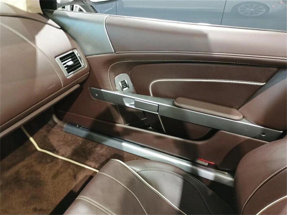2014 Aston Martin DB9 - Image 31 of 31
