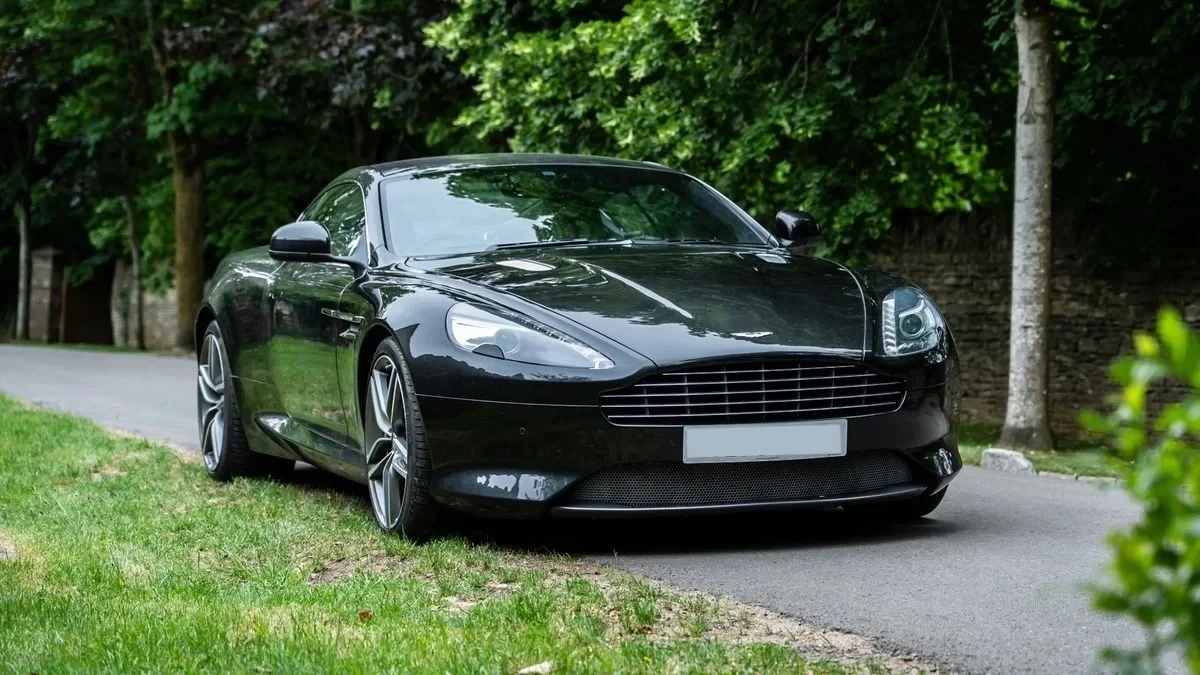 2014 Aston Martin DB9 - Image 2 of 30