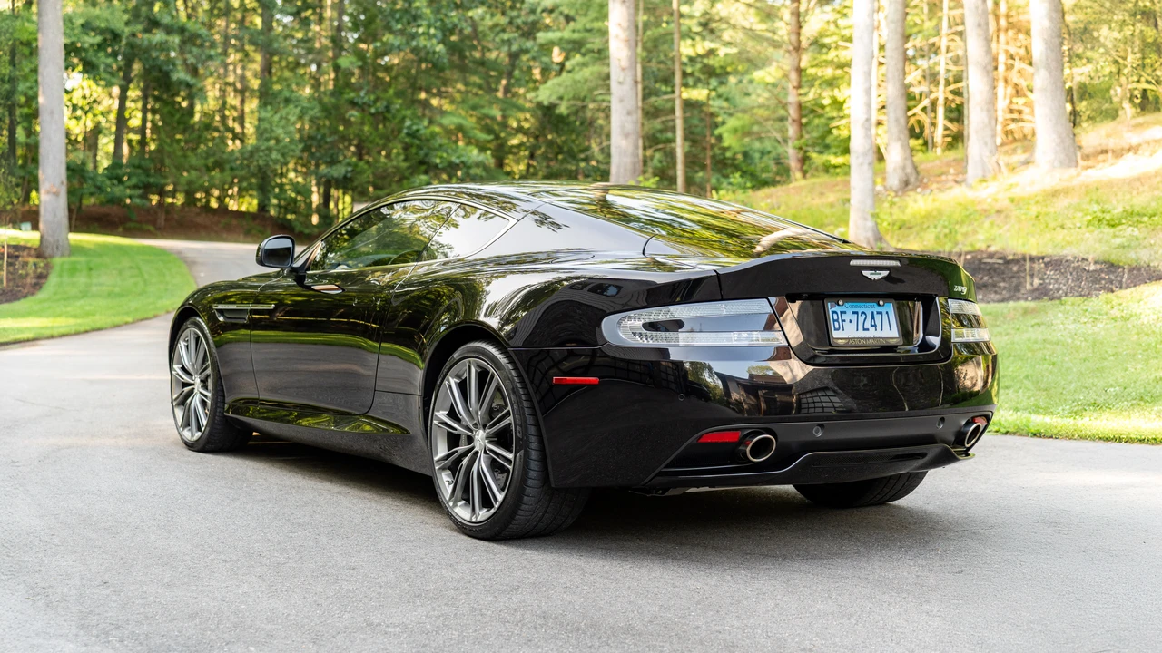 2014 Aston Martin DB9 - Image 7 of 31
