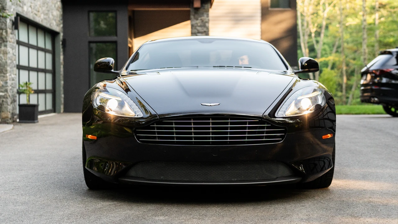 2014 Aston Martin DB9 - Image 23 of 31