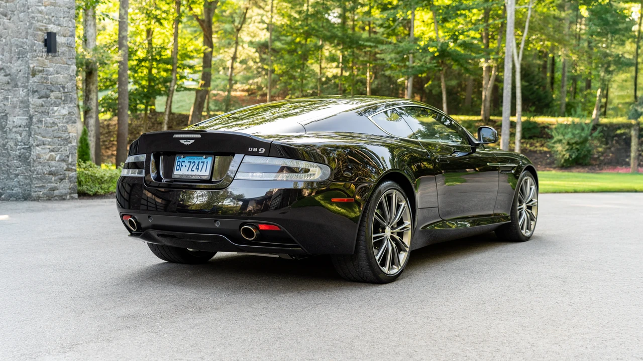 2014 Aston Martin DB9 - Image 5 of 31