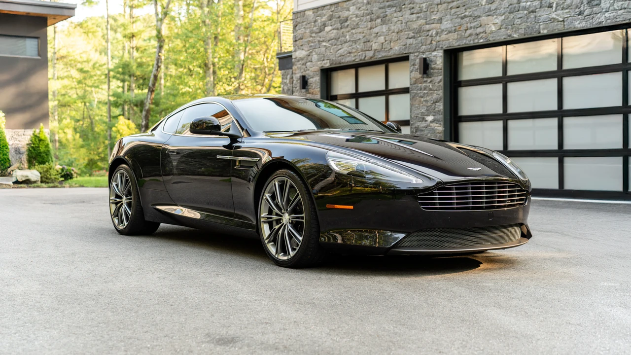 2014 Aston Martin DB9 - Image 3 of 31