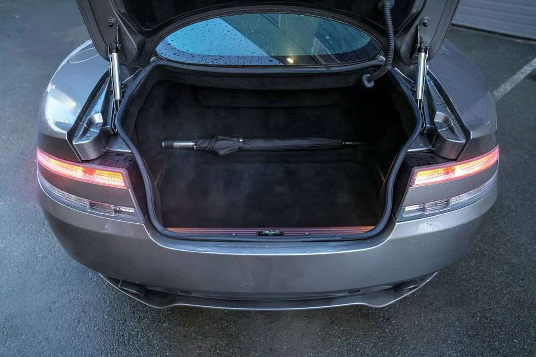 2014 Aston Martin DB9 - Image 13 of 24