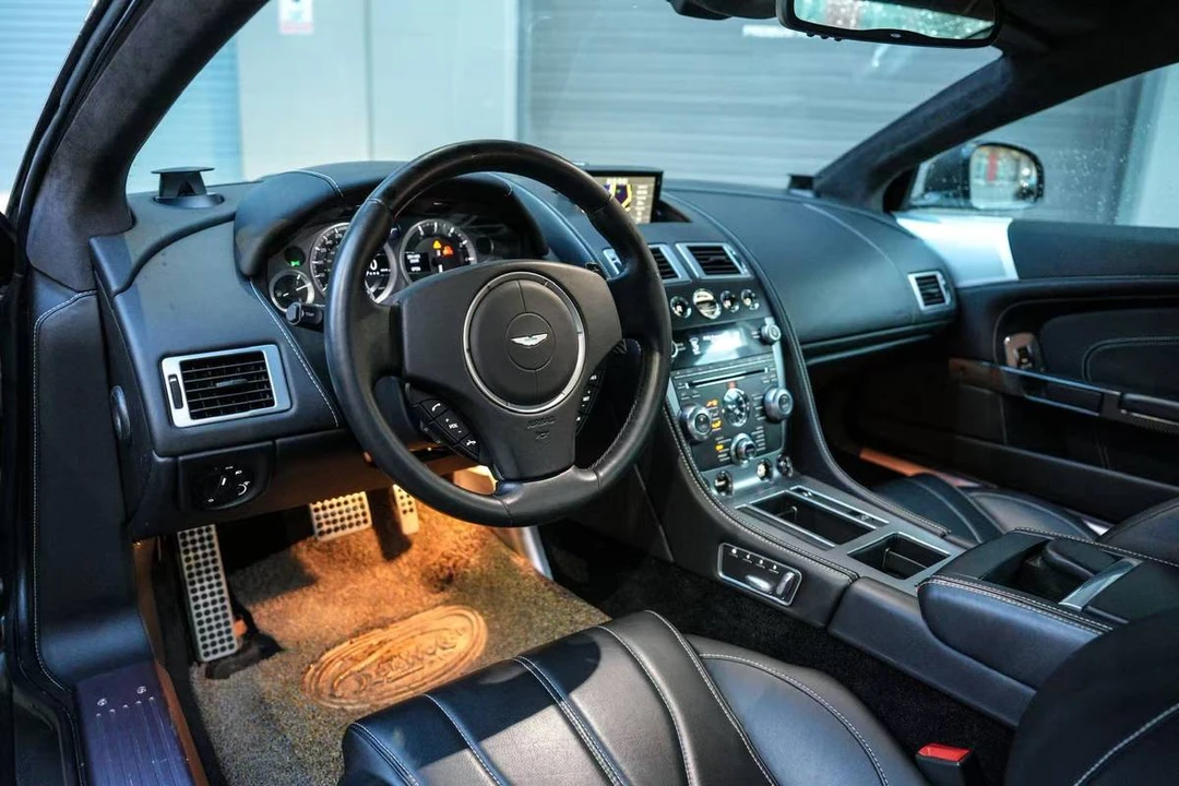 2014 Aston Martin DB9 - Image 10 of 24