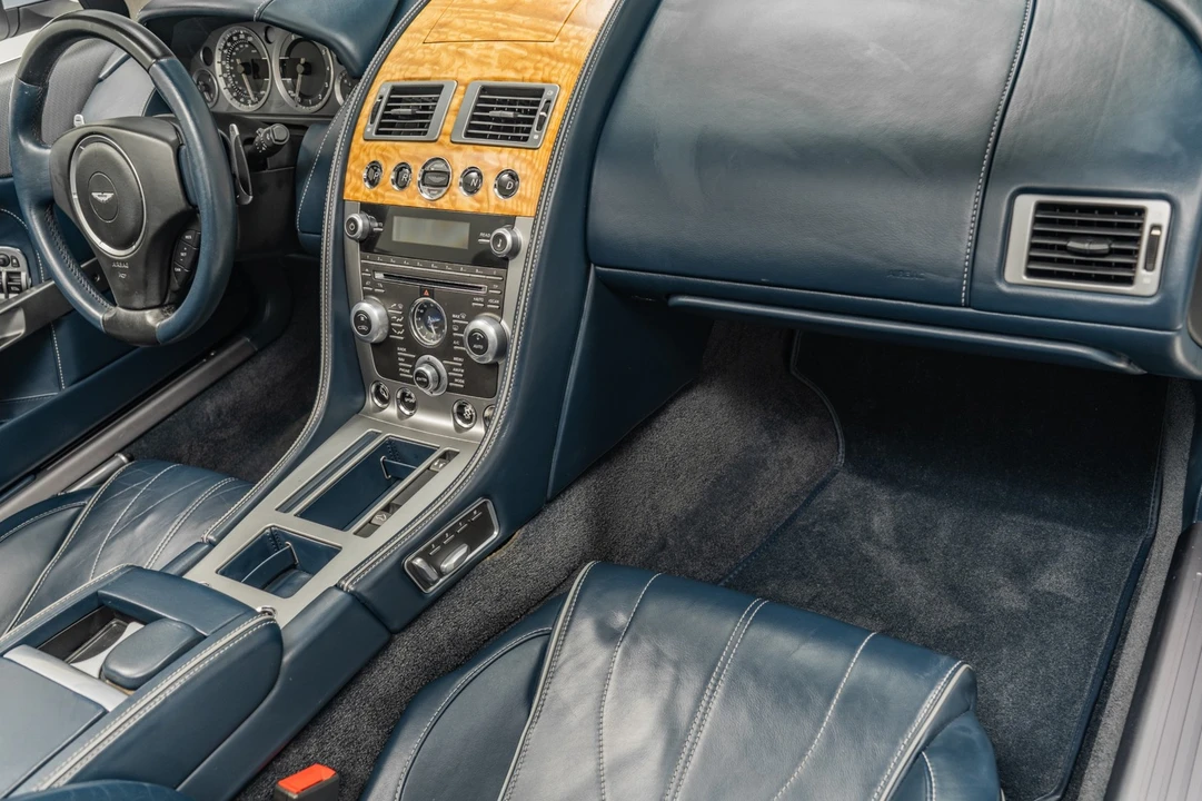2014 Aston Martin DB9 - Image 14 of 21