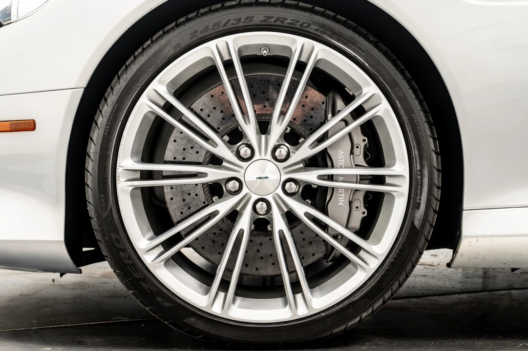 2014 Aston Martin DB9 - Image 10 of 21