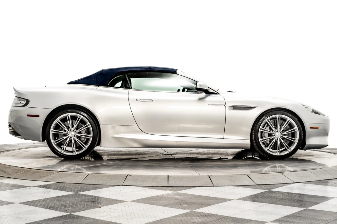 2014 Aston Martin DB9 - Image 18 of 21