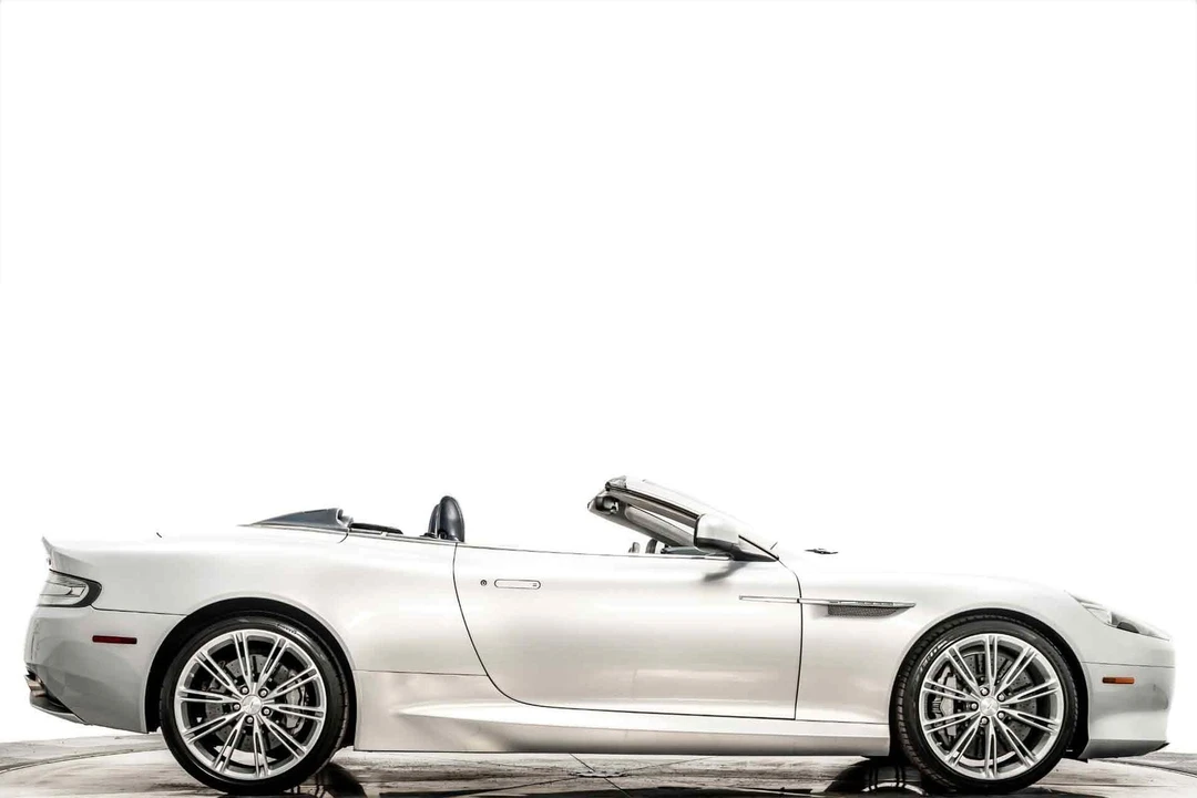 2014 Aston Martin DB9 - Image 2 of 21