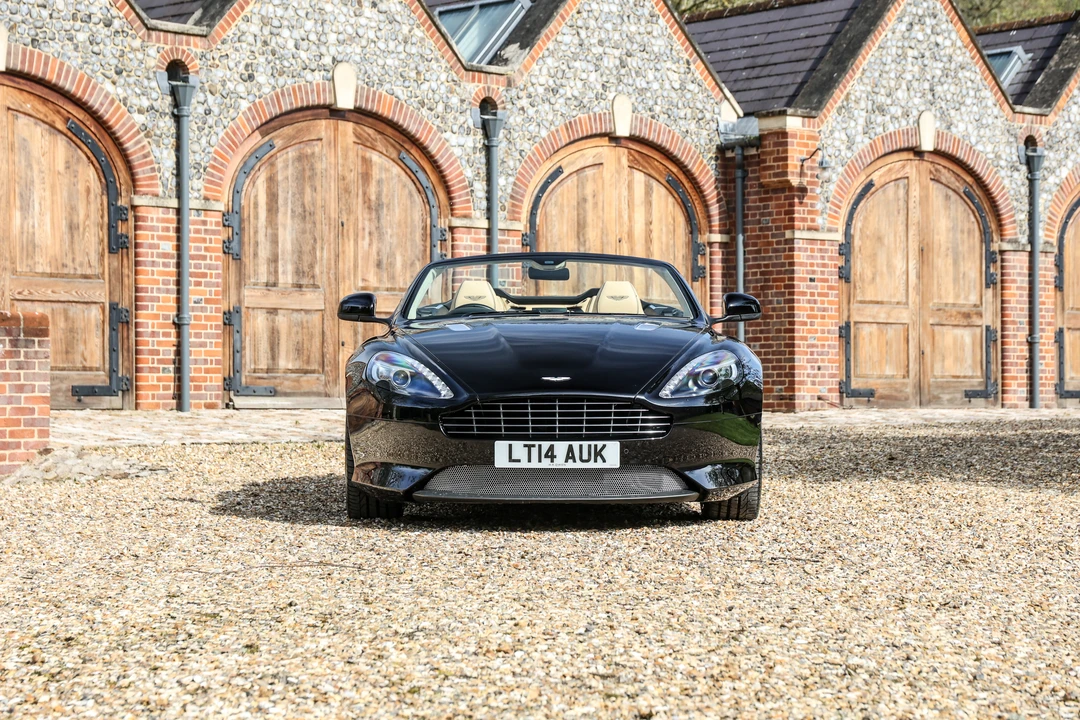 2014 Aston Martin DB9 - Image 3 of 18