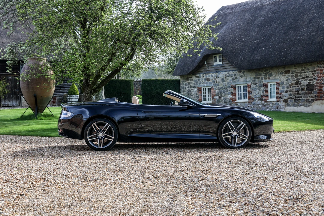 2014 Aston Martin DB9 - Image 5 of 18