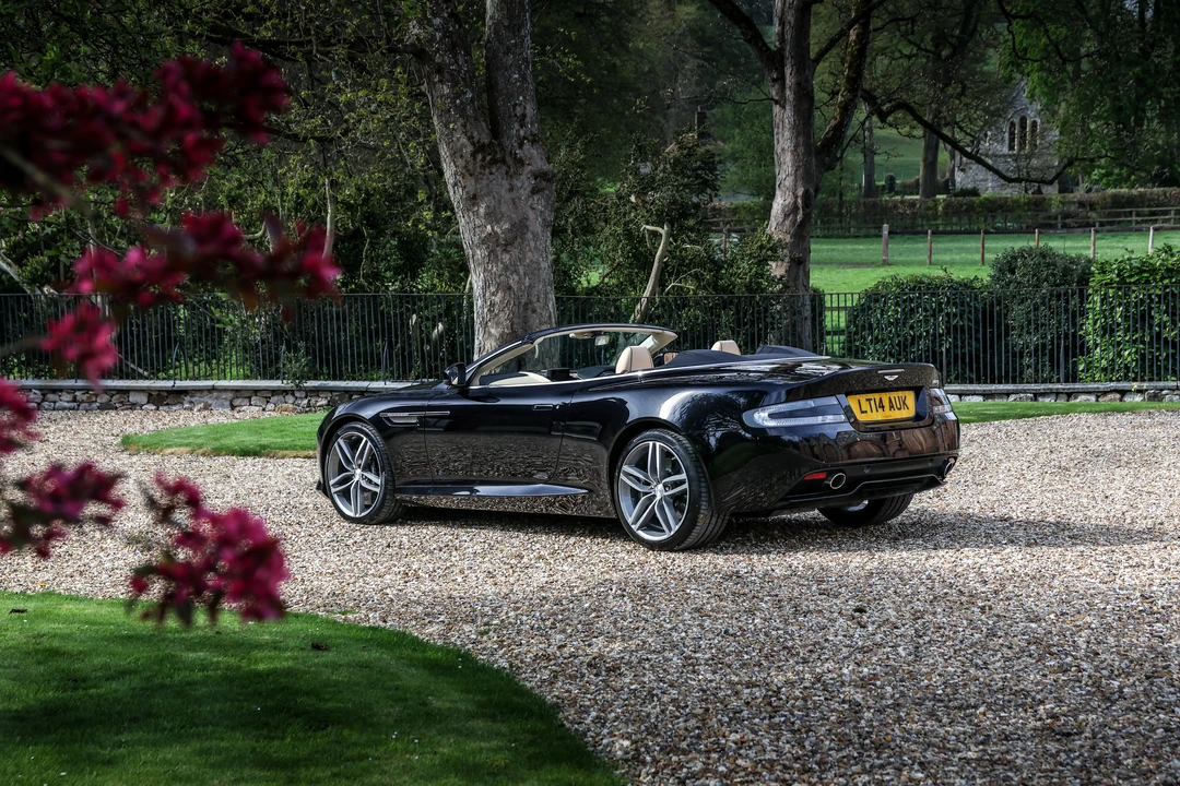 2014 Aston Martin DB9 - Image 7 of 18